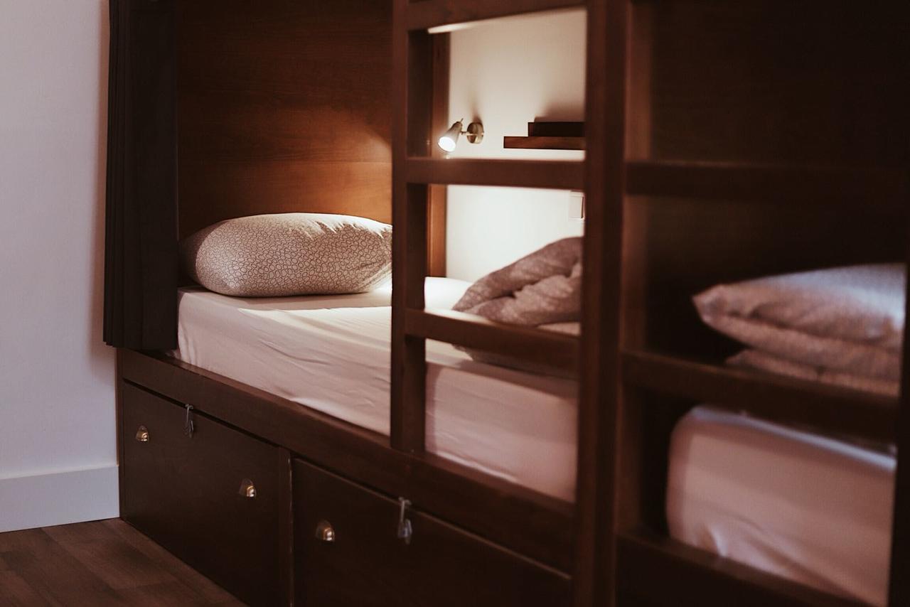 Bed 4-Bed Mixed Dormitory Room
